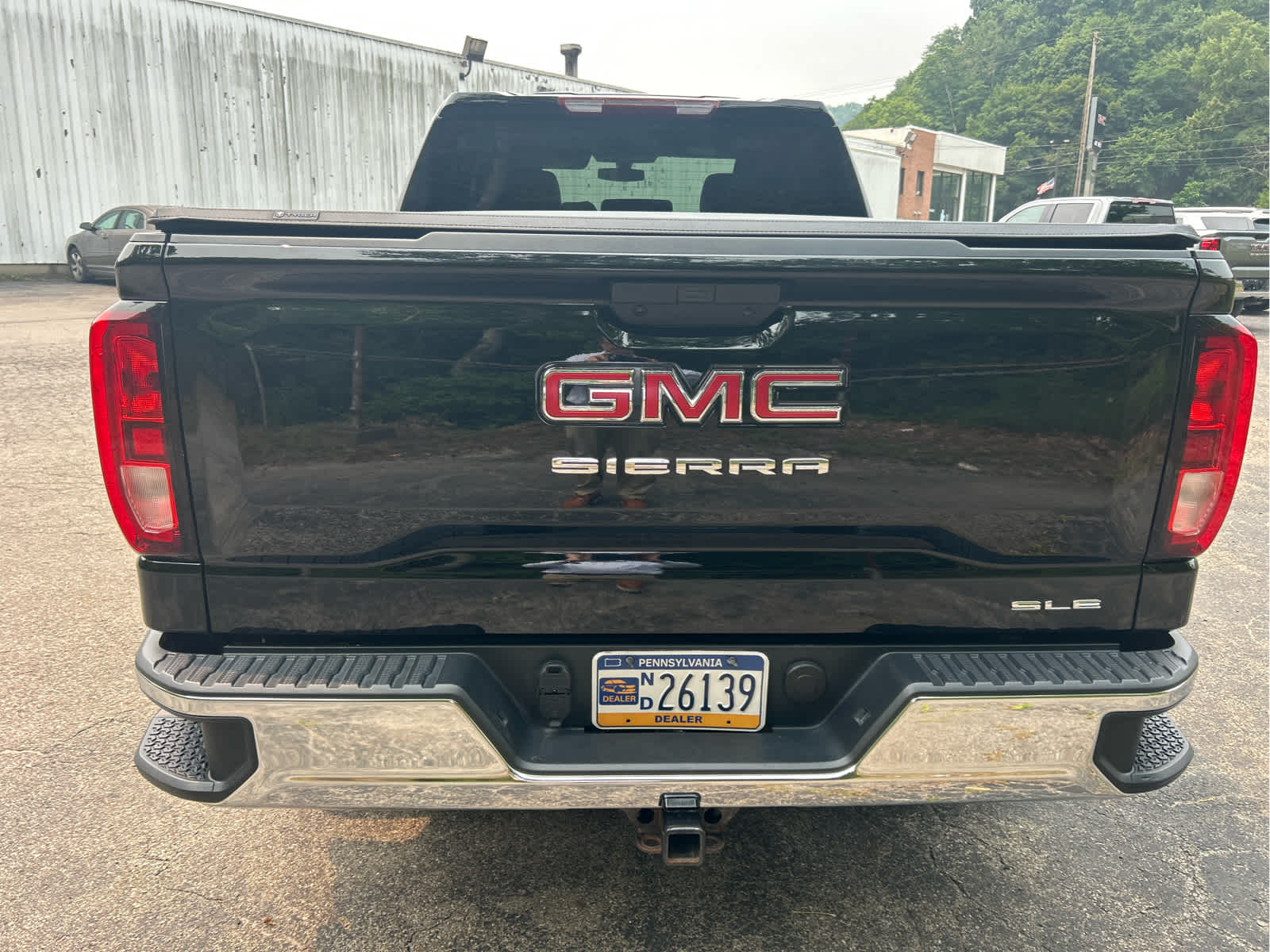 2019 GMC Sierra 1500 SLE Onyx Black at Joe Ball GMC