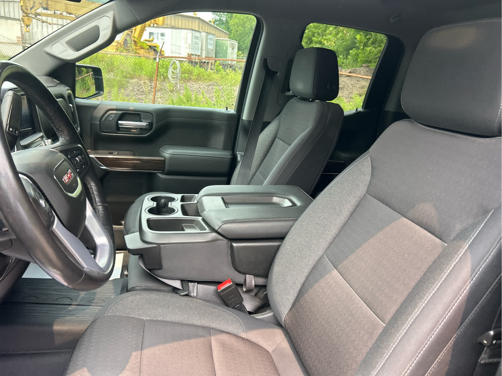 2019 GMC Sierra 1500 SLE Onyx Black at Joe Ball GMC