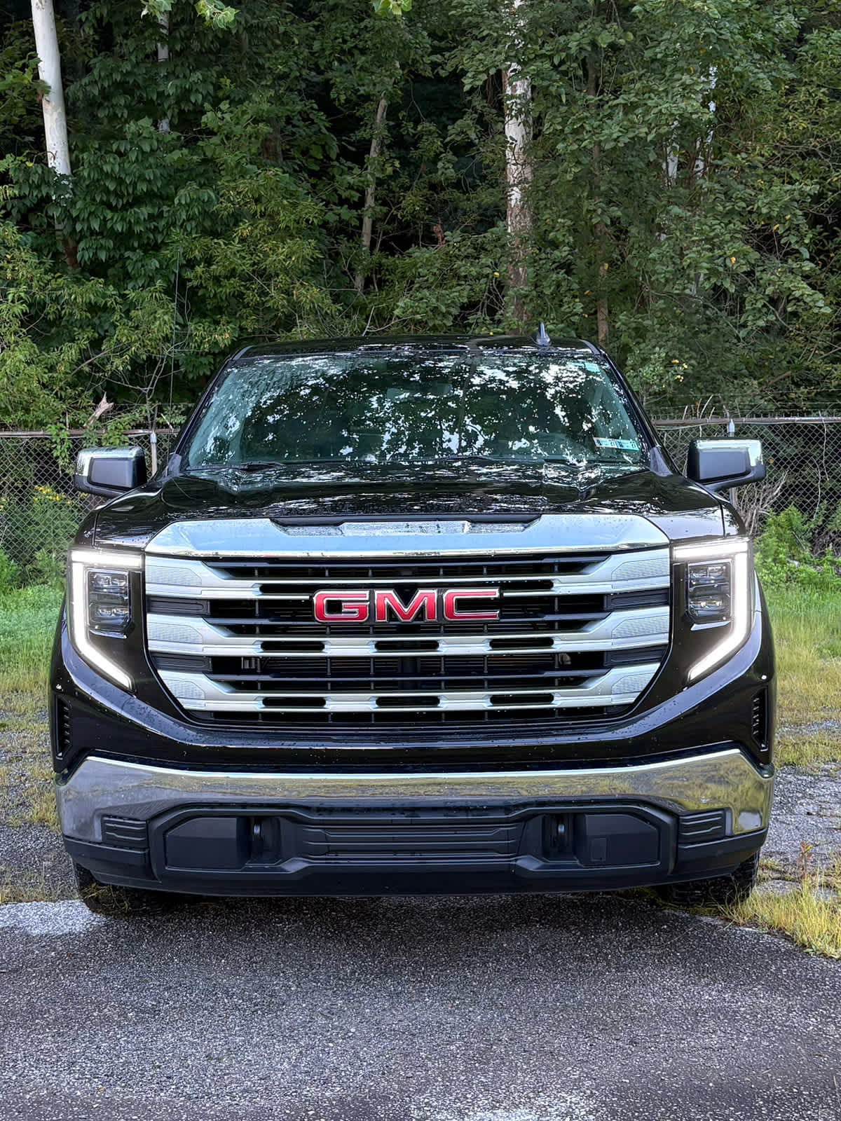 2023 GMC Sierra 1500 SLE Onyx Black at Joe Ball GMC