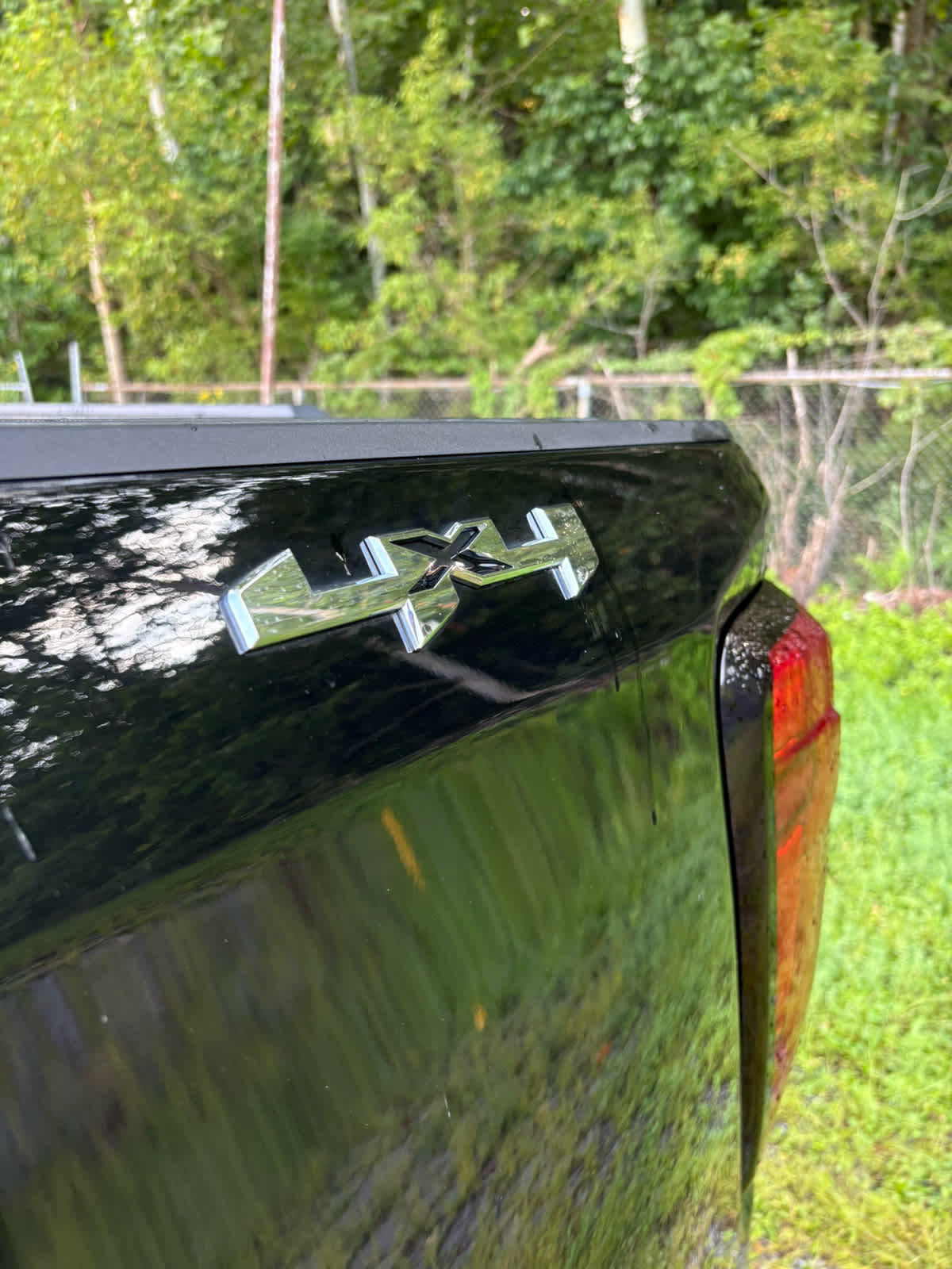 2023 GMC Sierra 1500 SLE Onyx Black at Joe Ball GMC