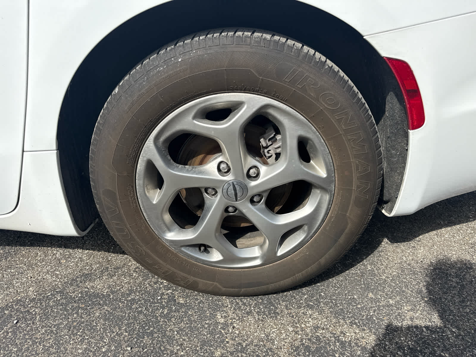 2024 Chrysler Pacifica Limited - 3