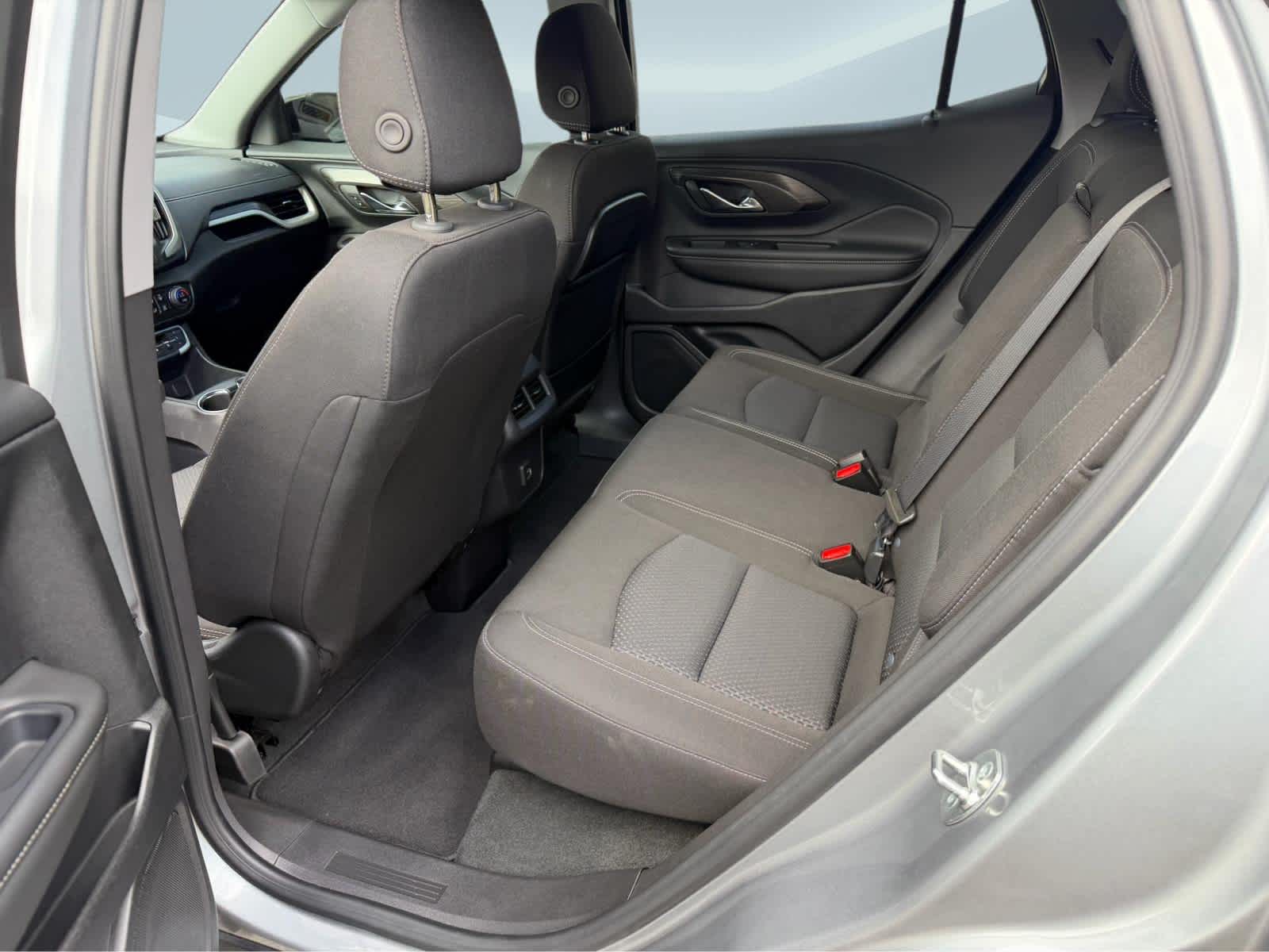 2024 GMC Terrain photo 20 of 20