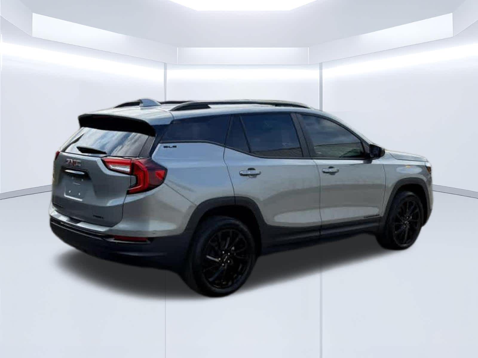 2024 GMC Terrain photo 5 of 20