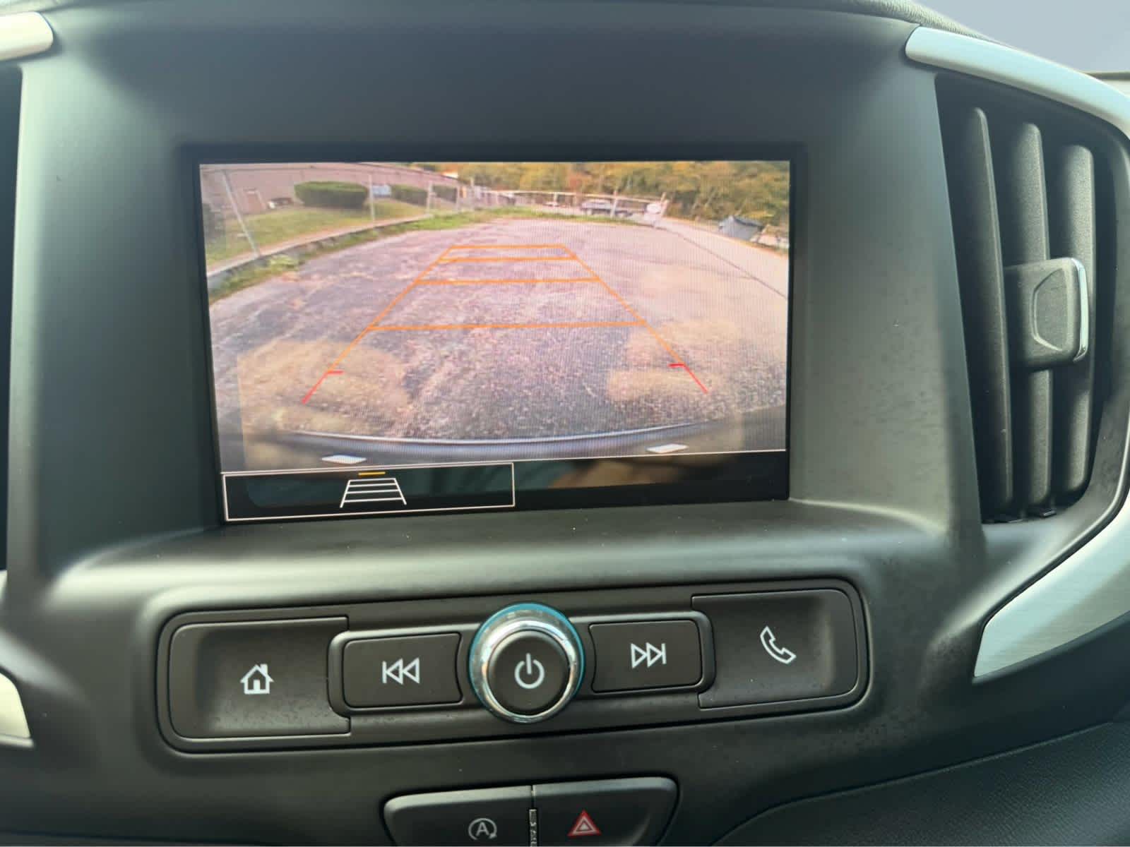 2024 GMC Terrain photo 19 of 20