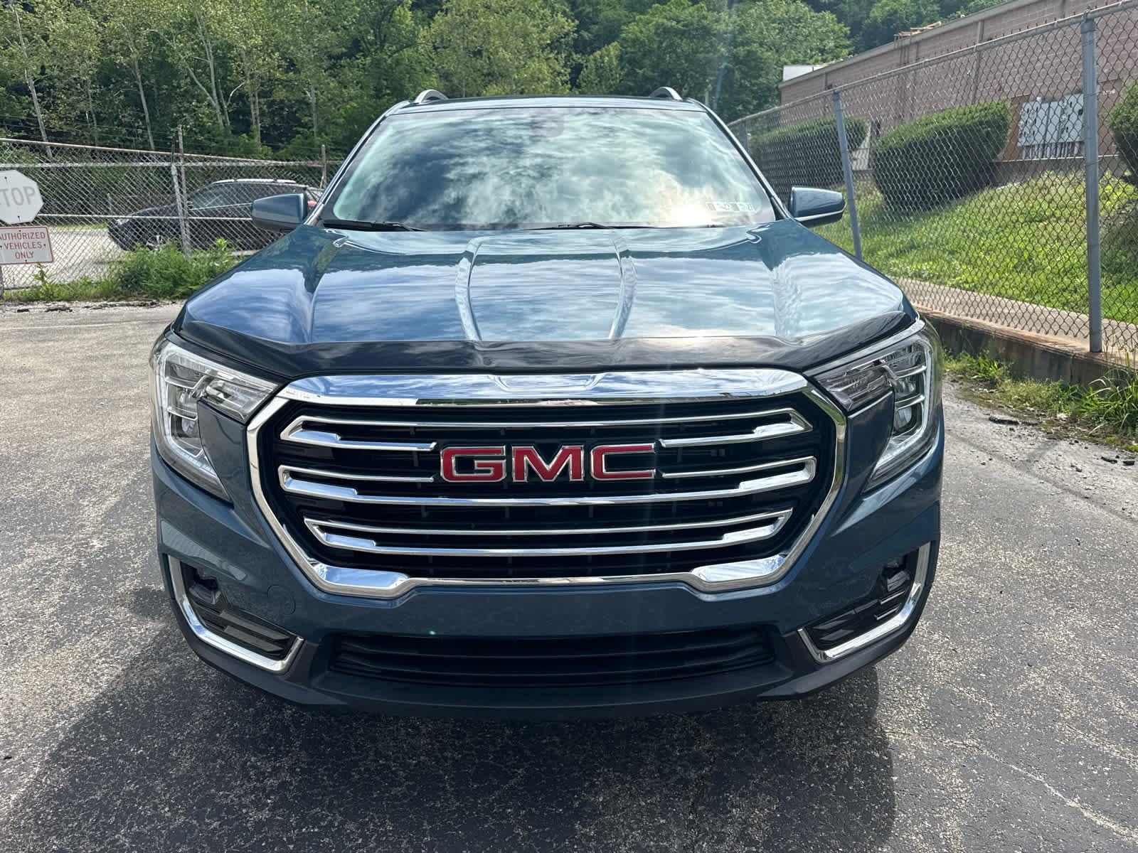 2024 GMC Terrain SLT - 10