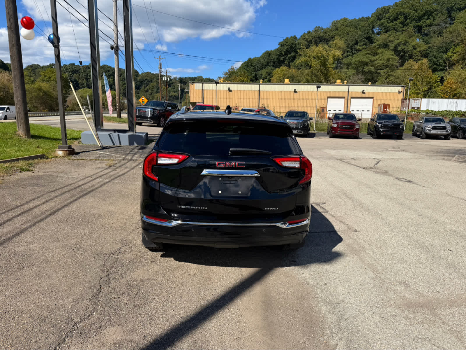 2024 GMC Terrain photo 5 of 22
