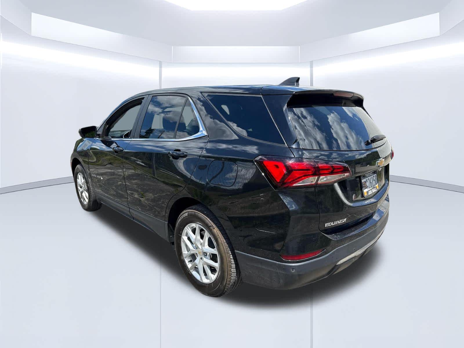 2023 Chevrolet Equinox LT - 4