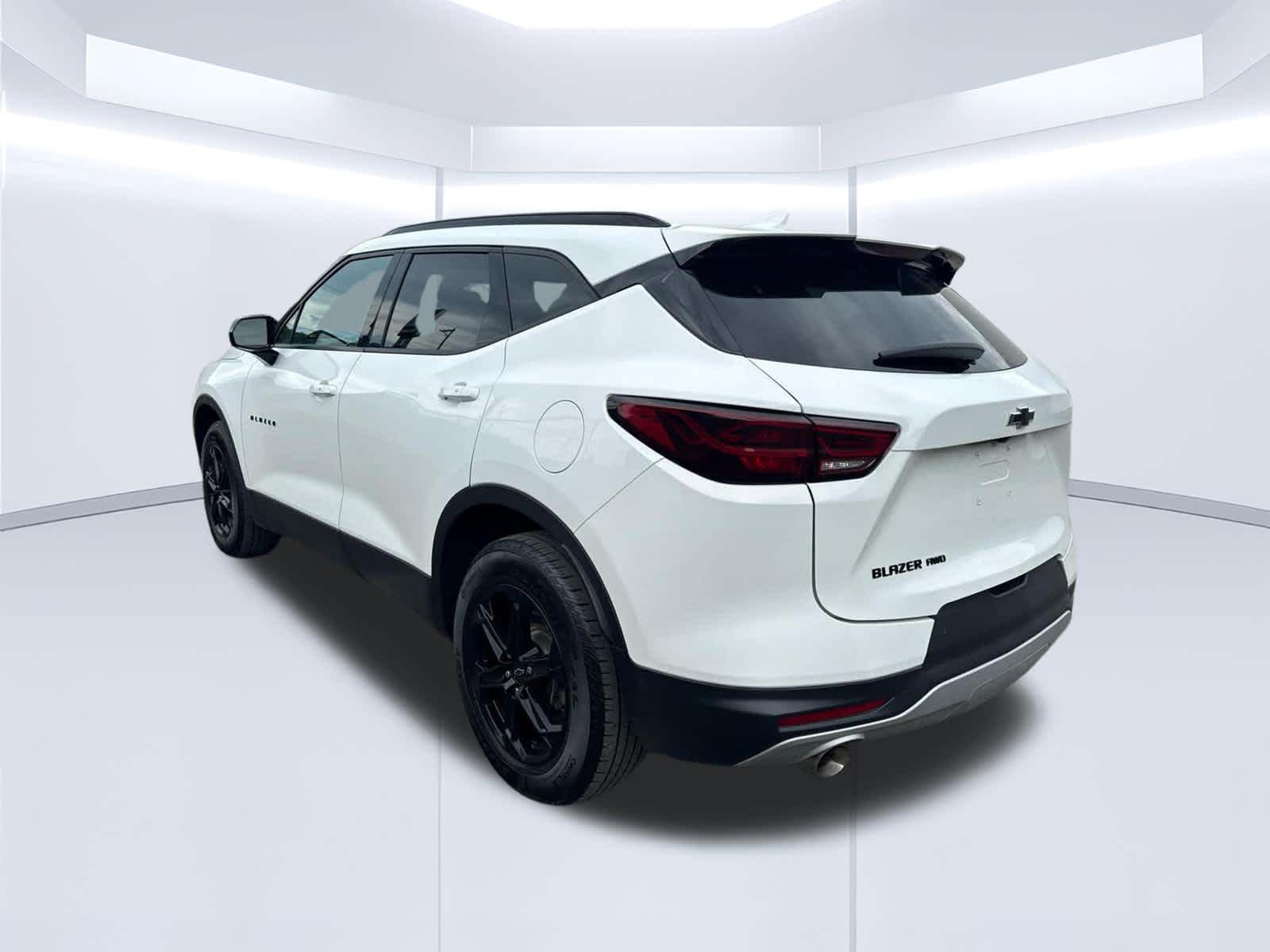 2023 Chevrolet Blazer LT - 4