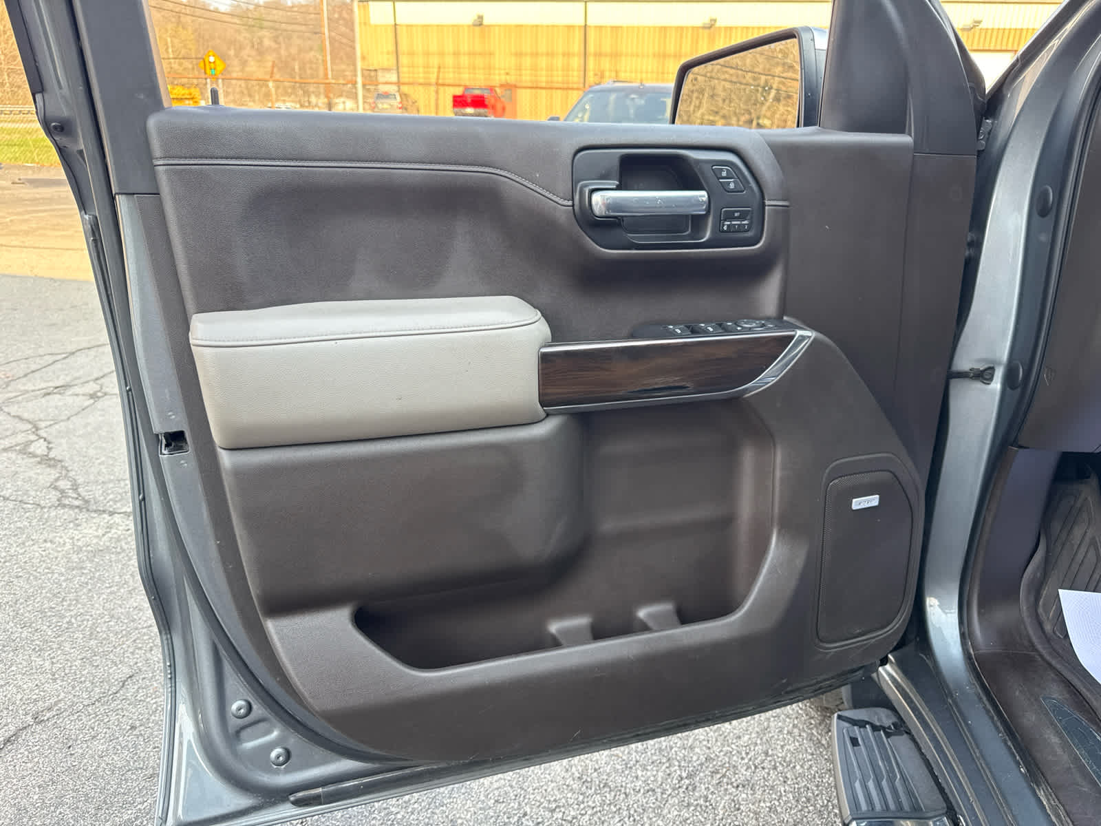 2021 GMC Sierra 1500 SLT - 11