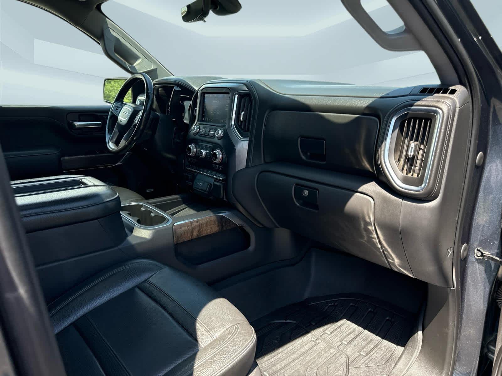 2020 GMC Sierra 1500 Denali Dark Sky Metallic at Baglier Buick GMC Mazda