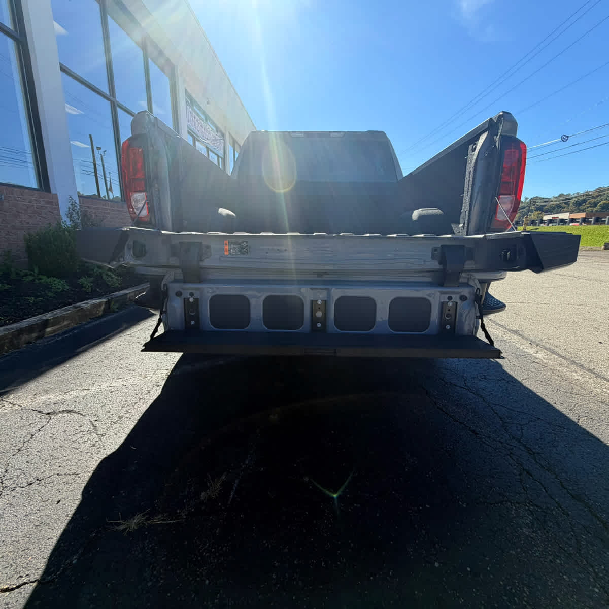 2024 GMC Sierra 1500 photo 11 of 23