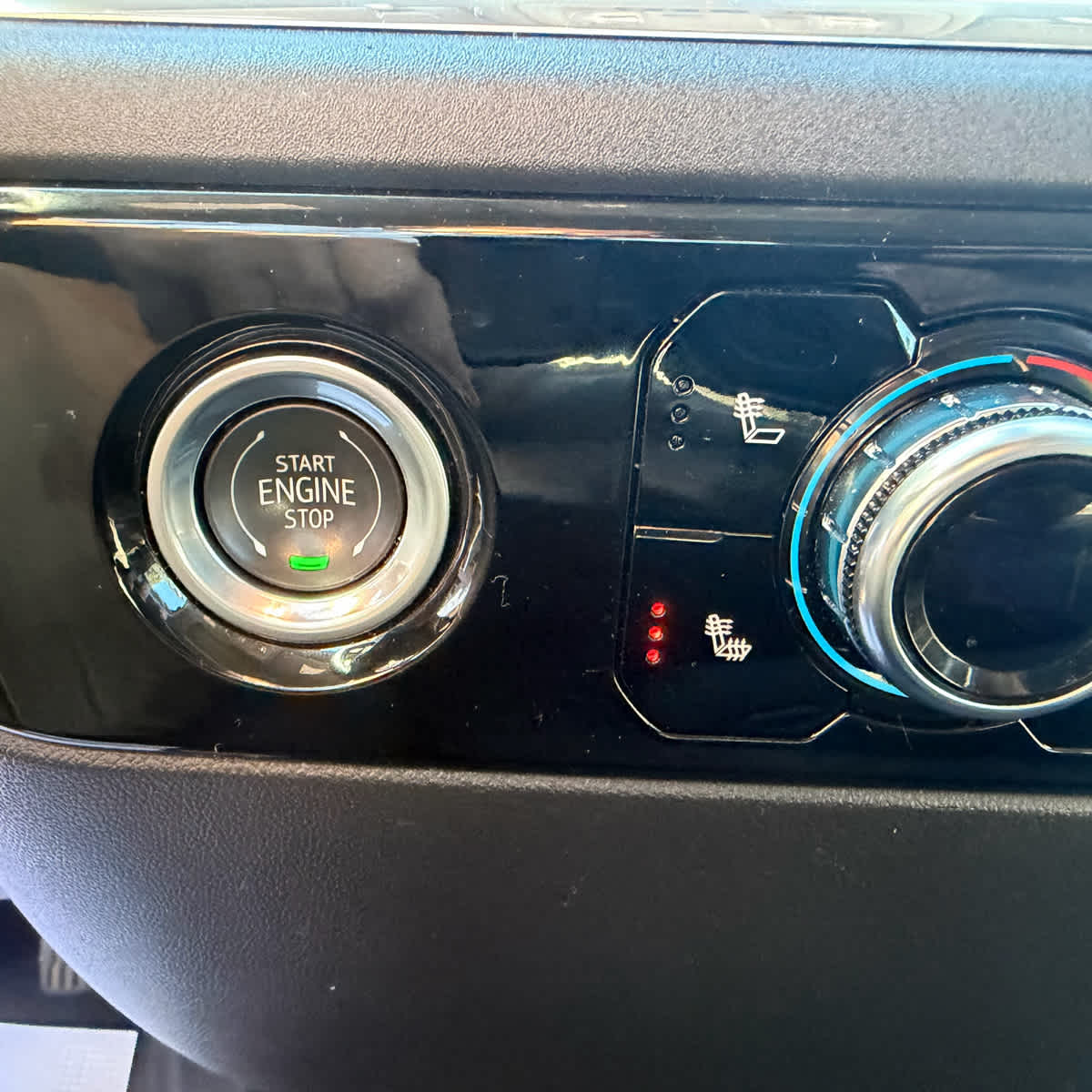 2024 GMC Sierra 1500 photo 18 of 23