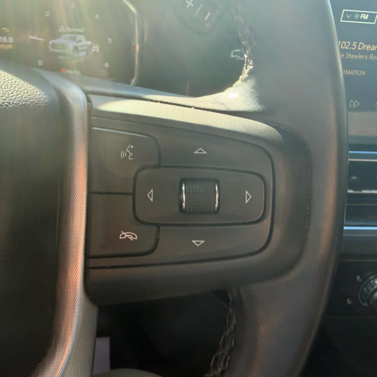 2024 GMC Sierra 1500 photo 15 of 23