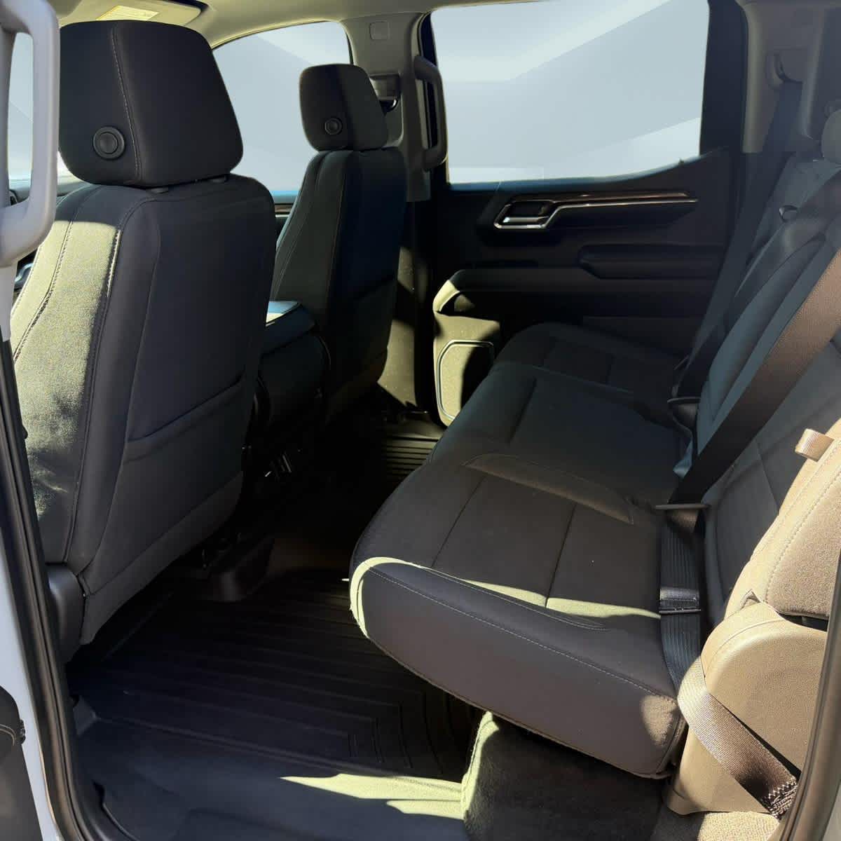 2024 GMC Sierra 1500 photo 21 of 23