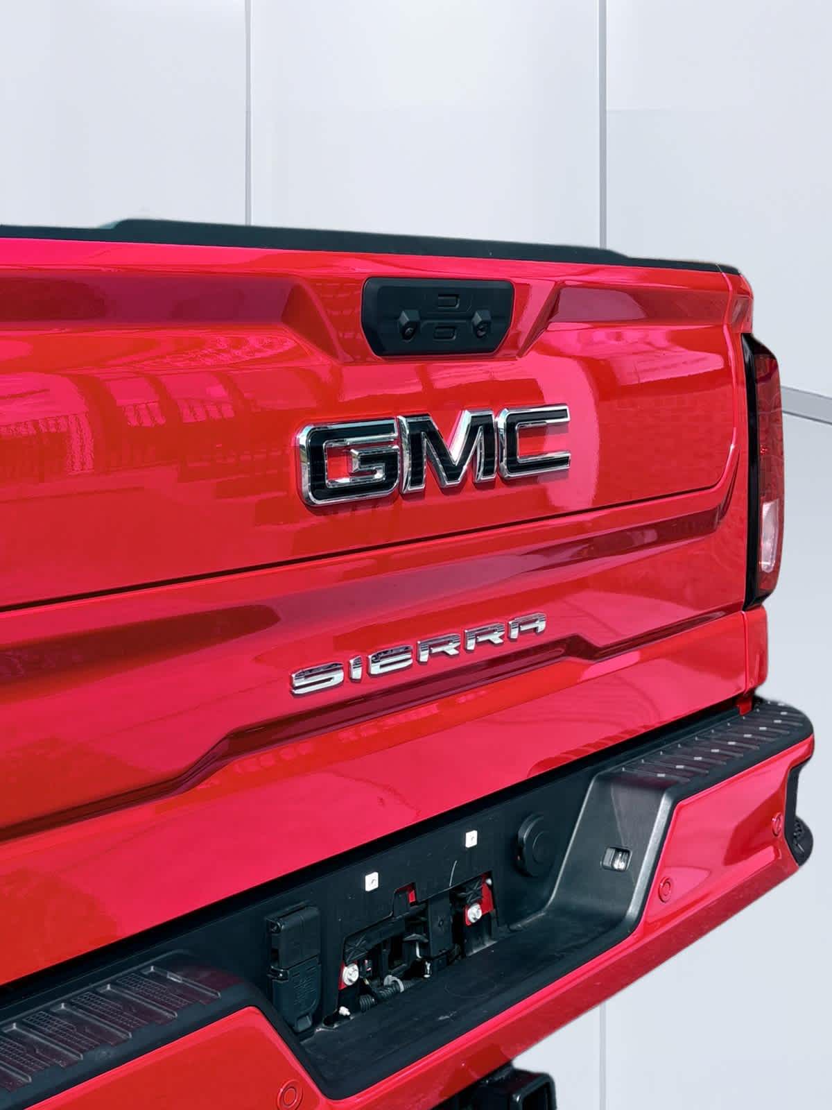 2025 GMC Sierra 1500 photo 5 of 15