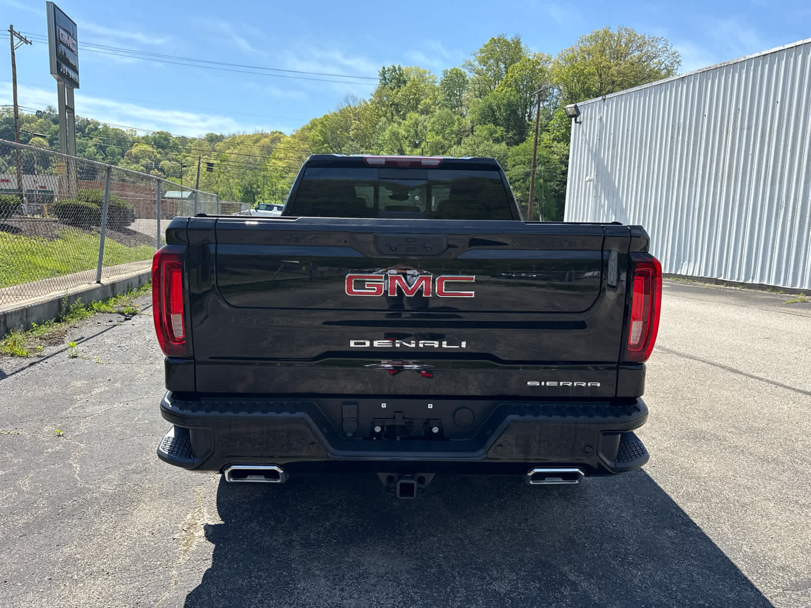 2024 GMC Sierra 1500 Denali - 5