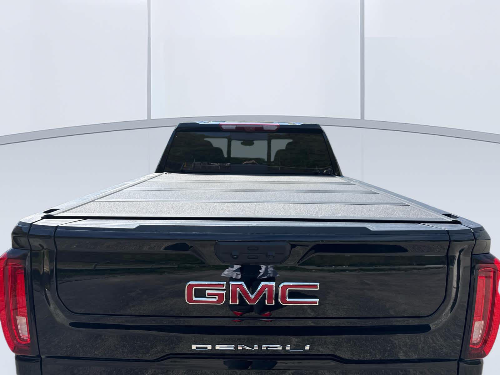 2024 GMC Sierra 1500 Denali - 9