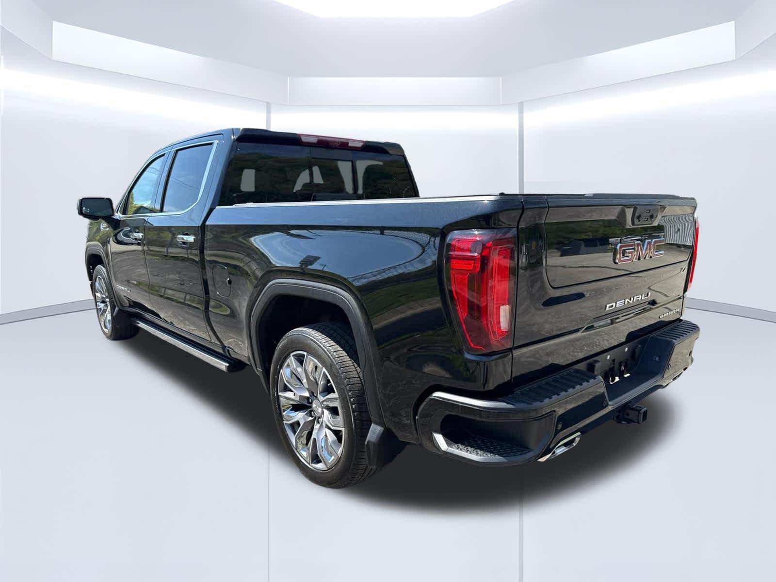 2024 GMC Sierra 1500 Denali - 4