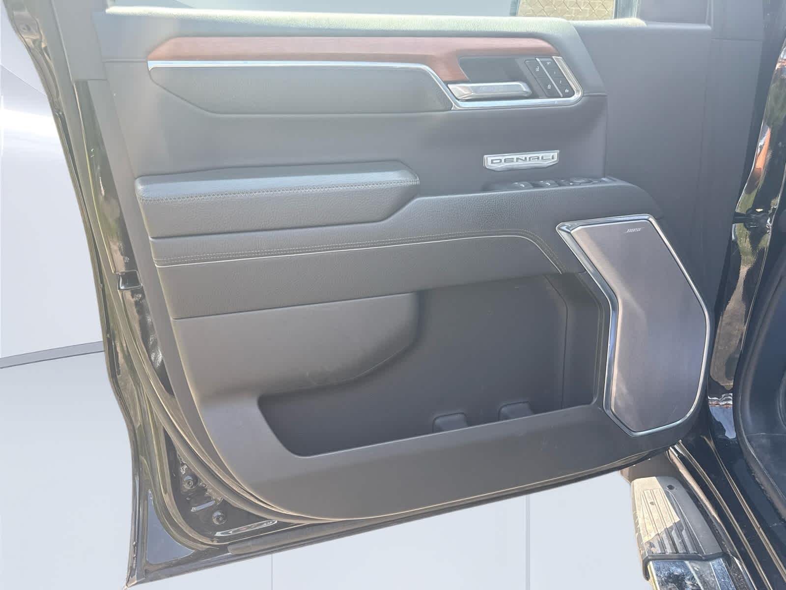 2022 GMC Sierra 1500 Denali - 11