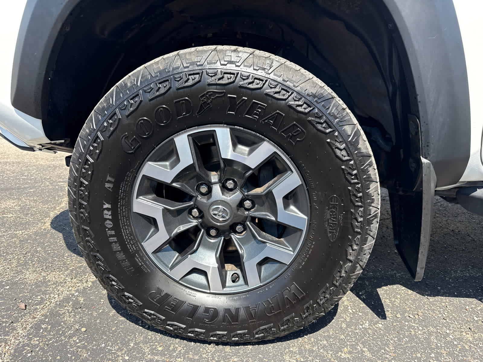 2023 Toyota Tacoma TRD Off Road - 2
