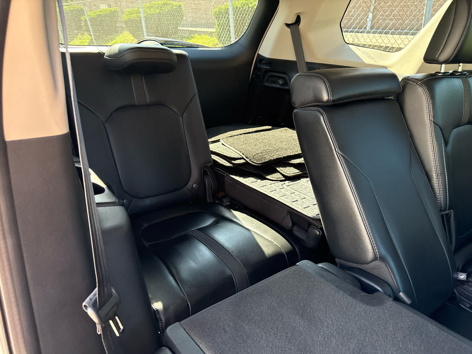 2023 Honda Pilot EX-L 8 Passenger Platinum White Pearl at Altoona Honda