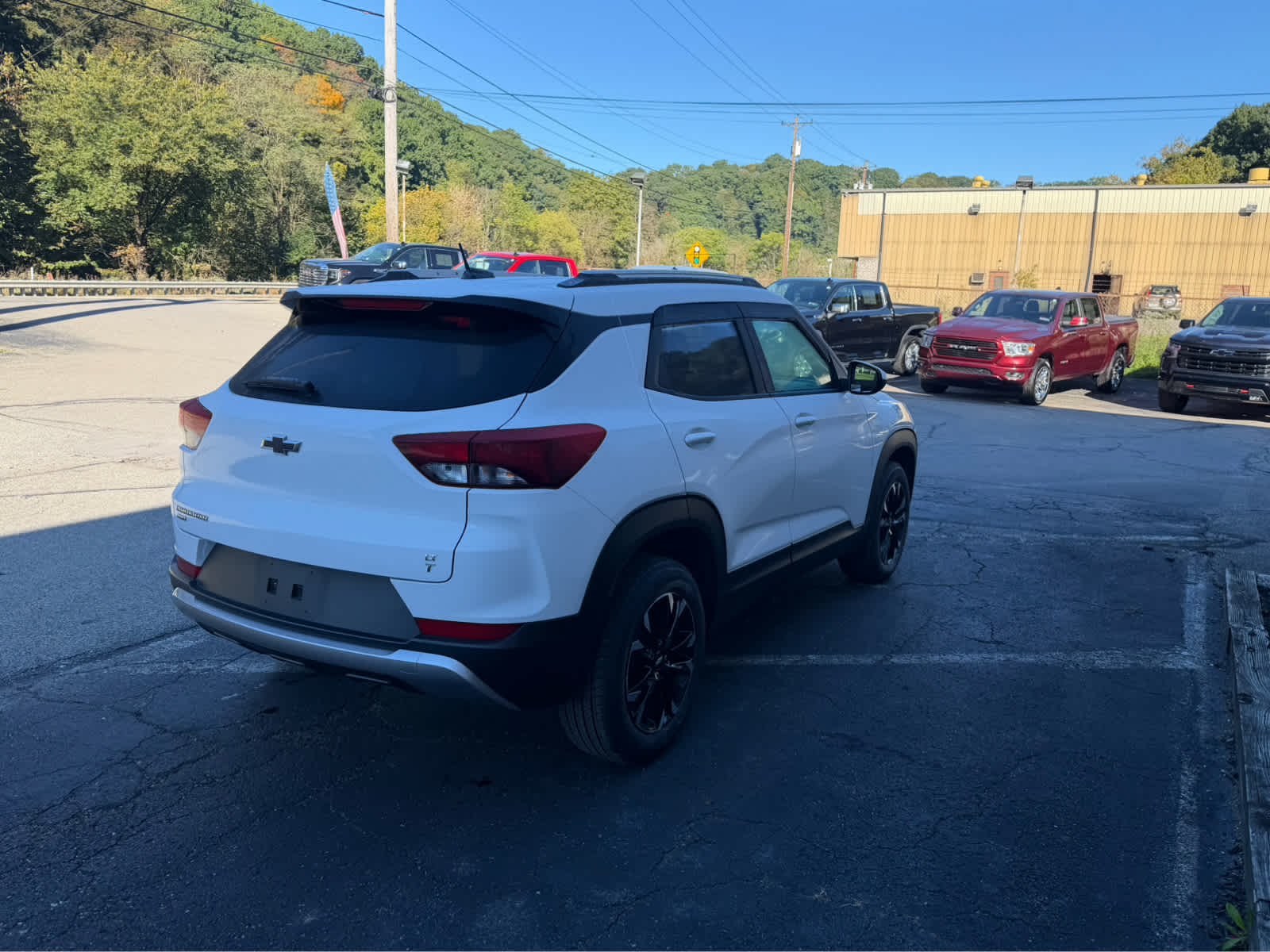 2023 Chevrolet Trailblazer photo 5 of 14