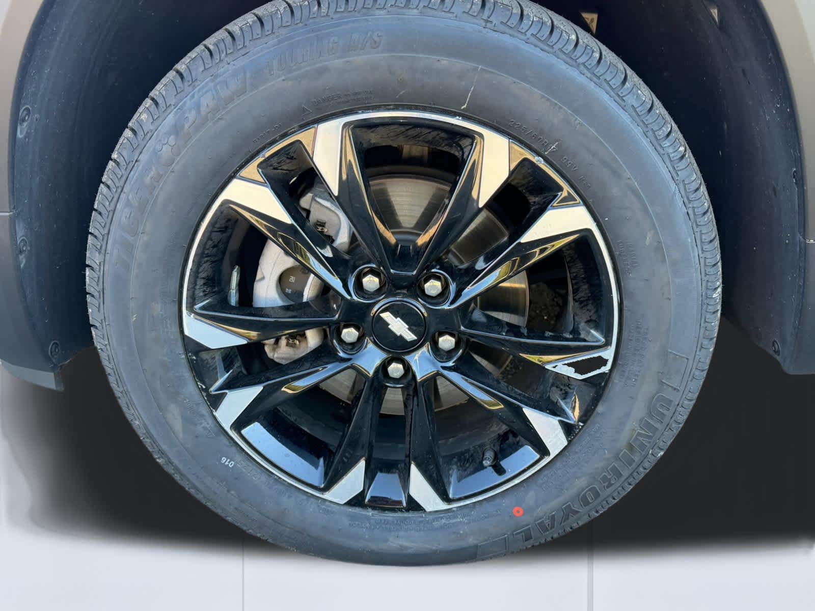 2023 Chevrolet Trailblazer photo 2 of 14