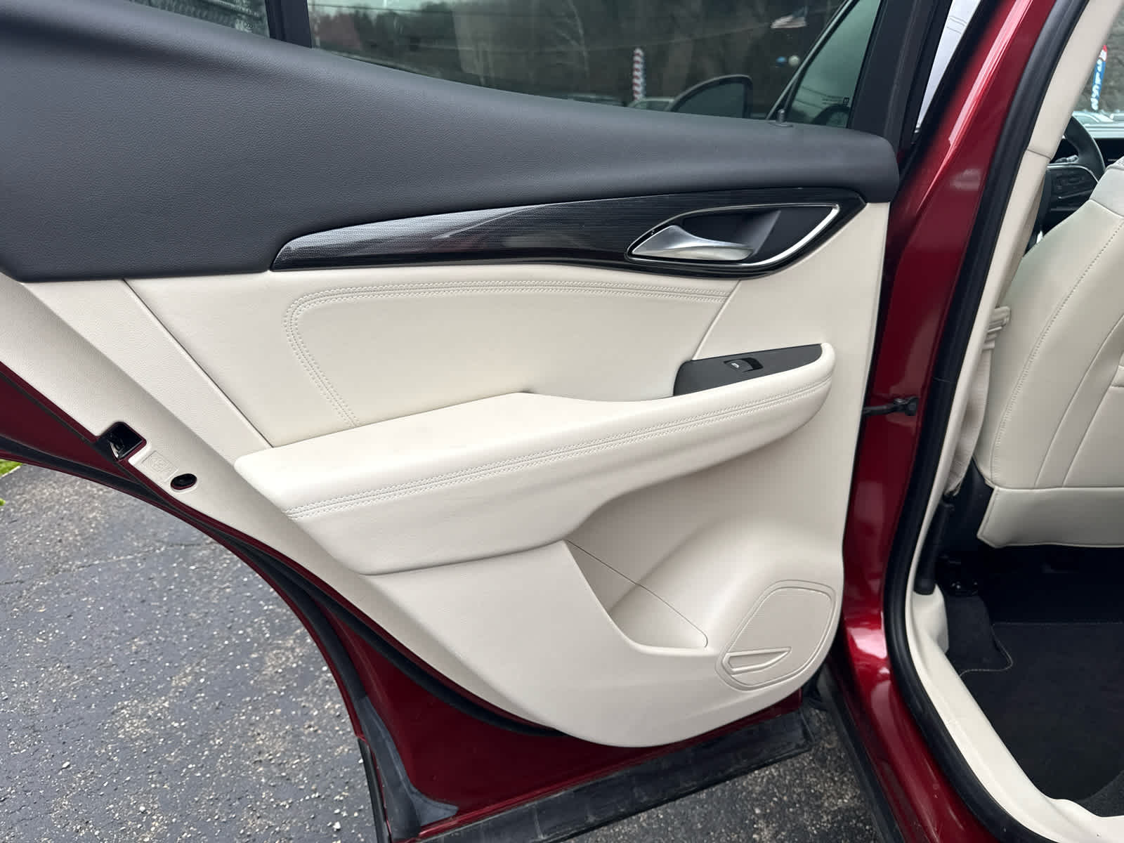 2023 Buick Envision Preferred Cinnabar Metallic at Joe Ball GMC