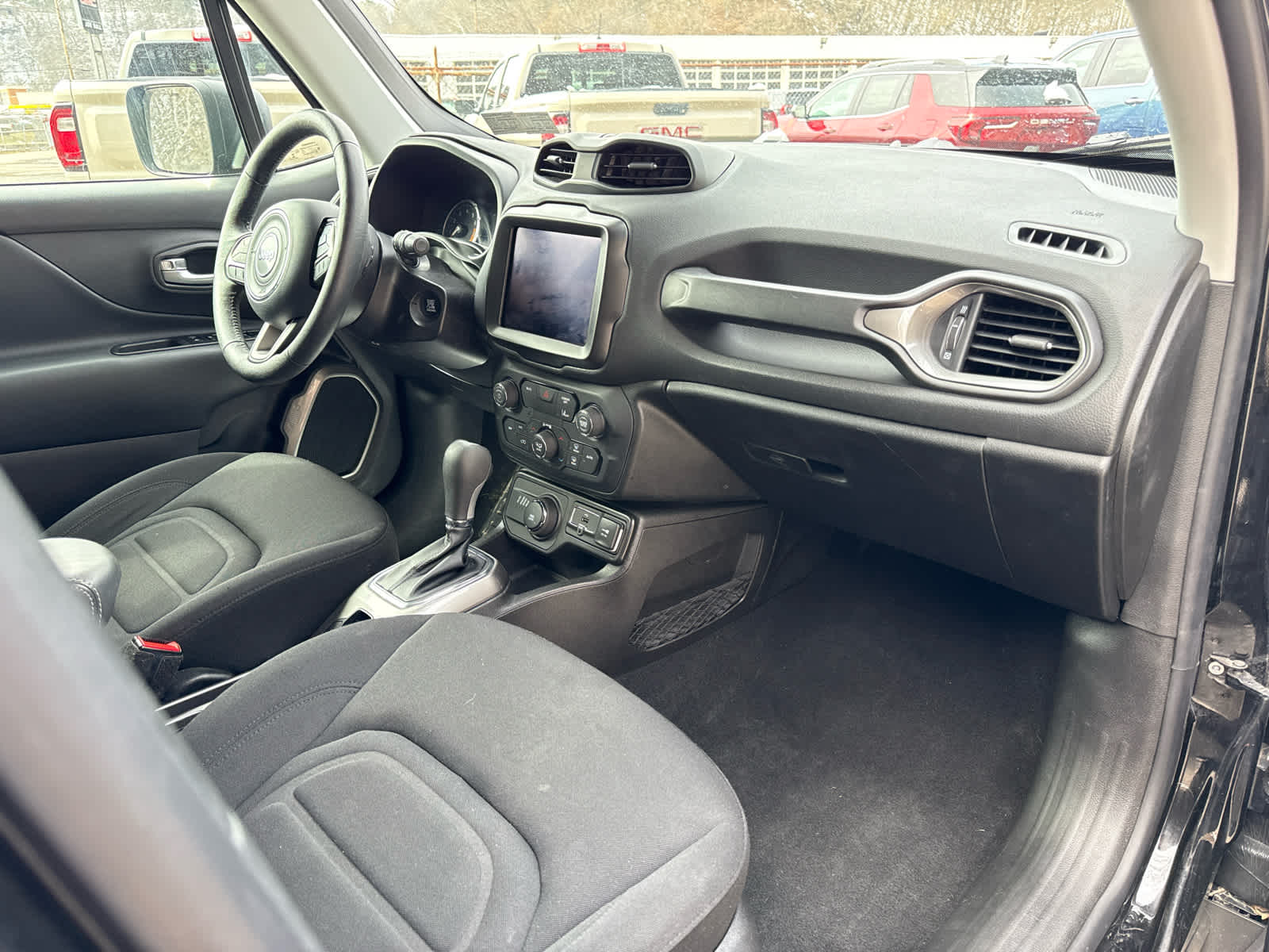 2022 Jeep Renegade Latitude Black Clearcoat at Lake View Ford