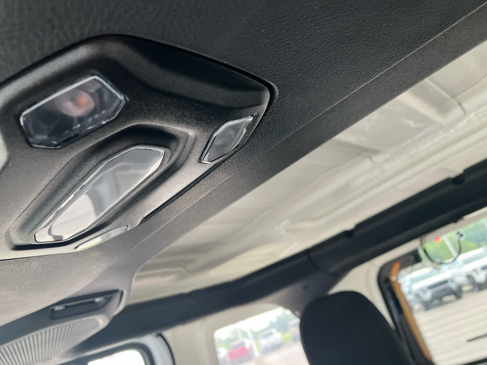 2023 Jeep Wrangler photo 20 of 40