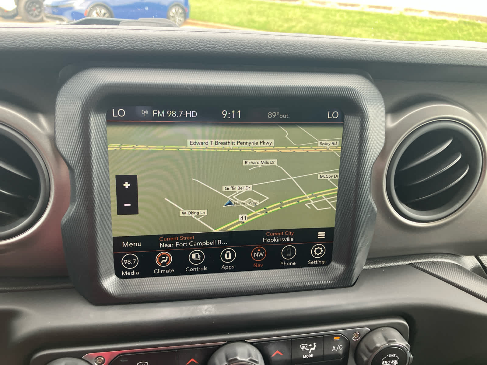 2023 Jeep Wrangler photo 24 of 40