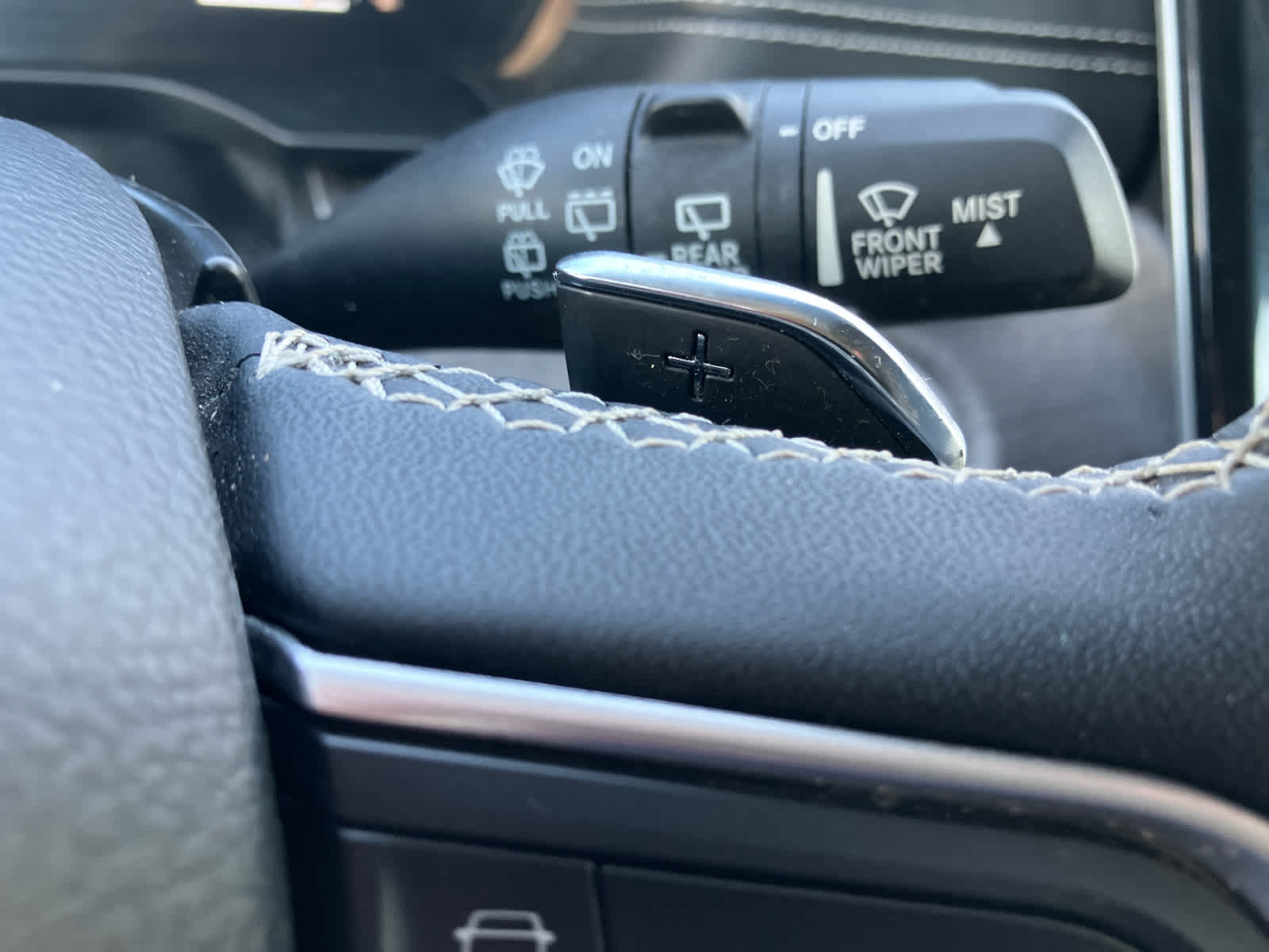 2023 Jeep Grand Cherokee L photo 22 of 42