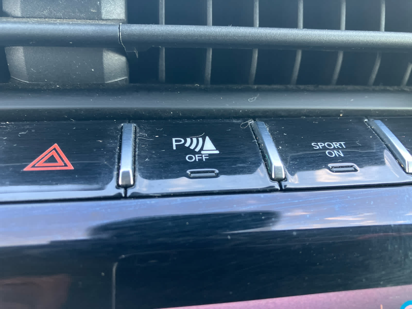 2023 Jeep Grand Cherokee L photo 25 of 42