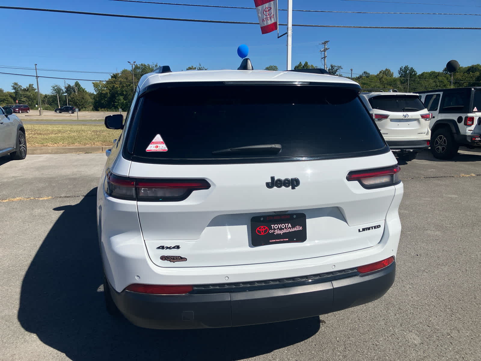 2025 Jeep Grand Cherokee L photo 6 of 41