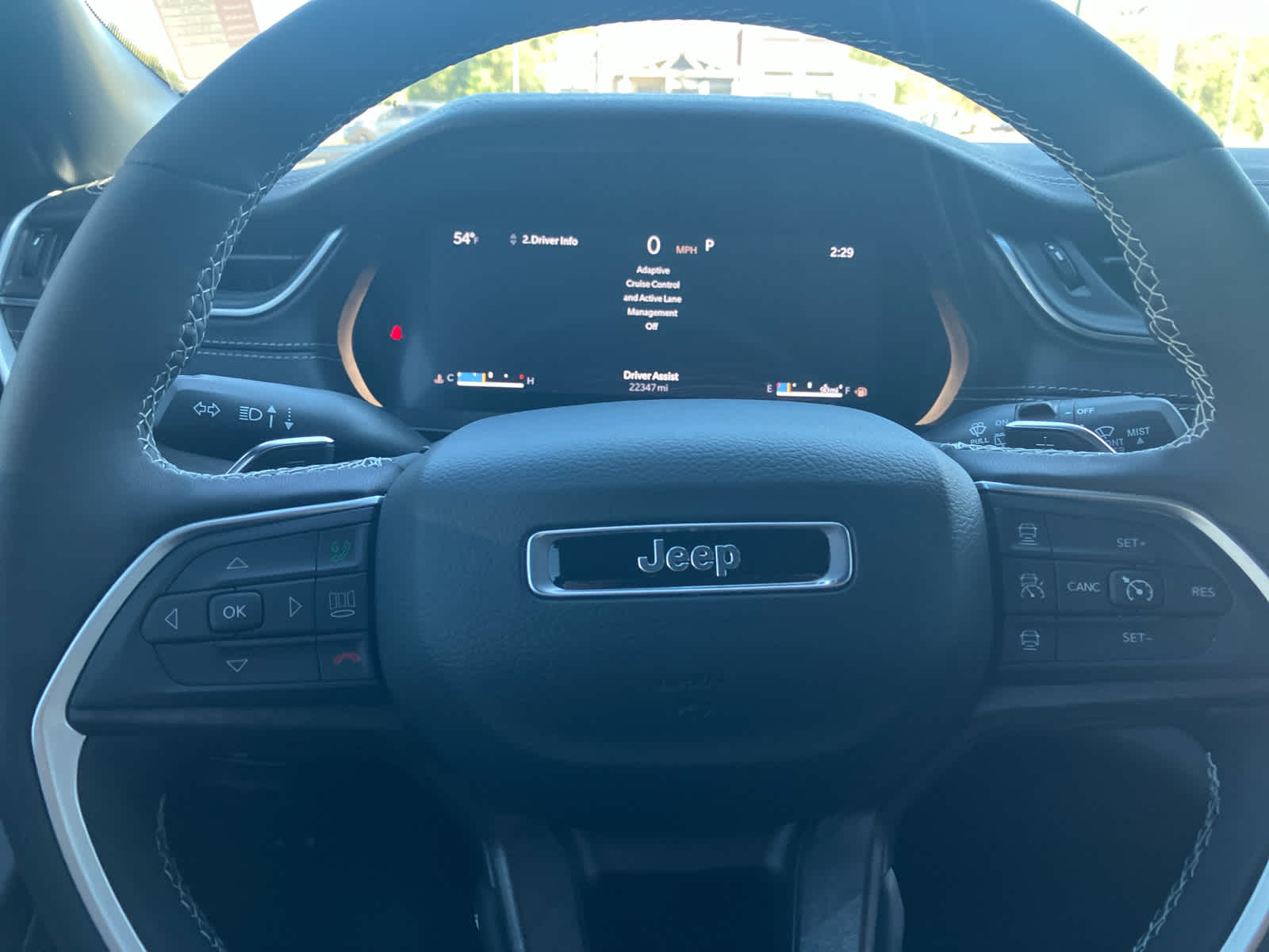 2025 Jeep Grand Cherokee L photo 15 of 41