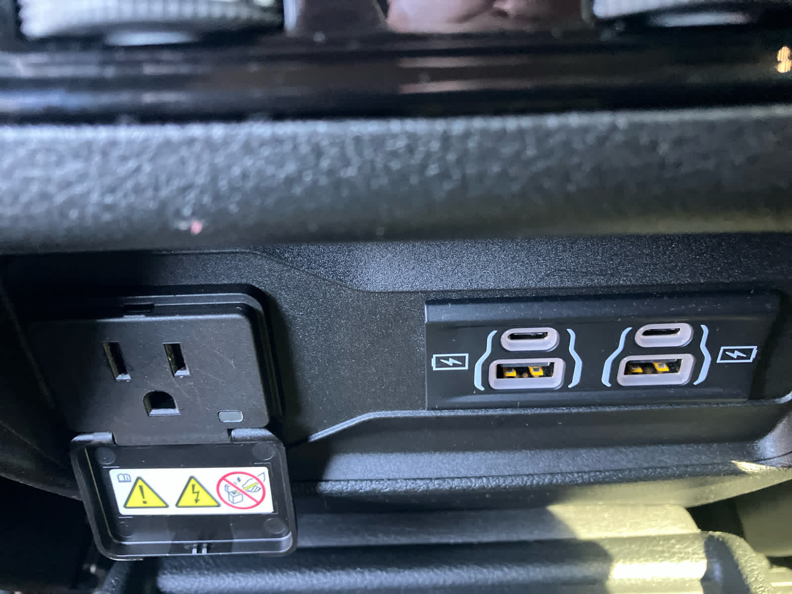 2025 Jeep Grand Cherokee L photo 39 of 41
