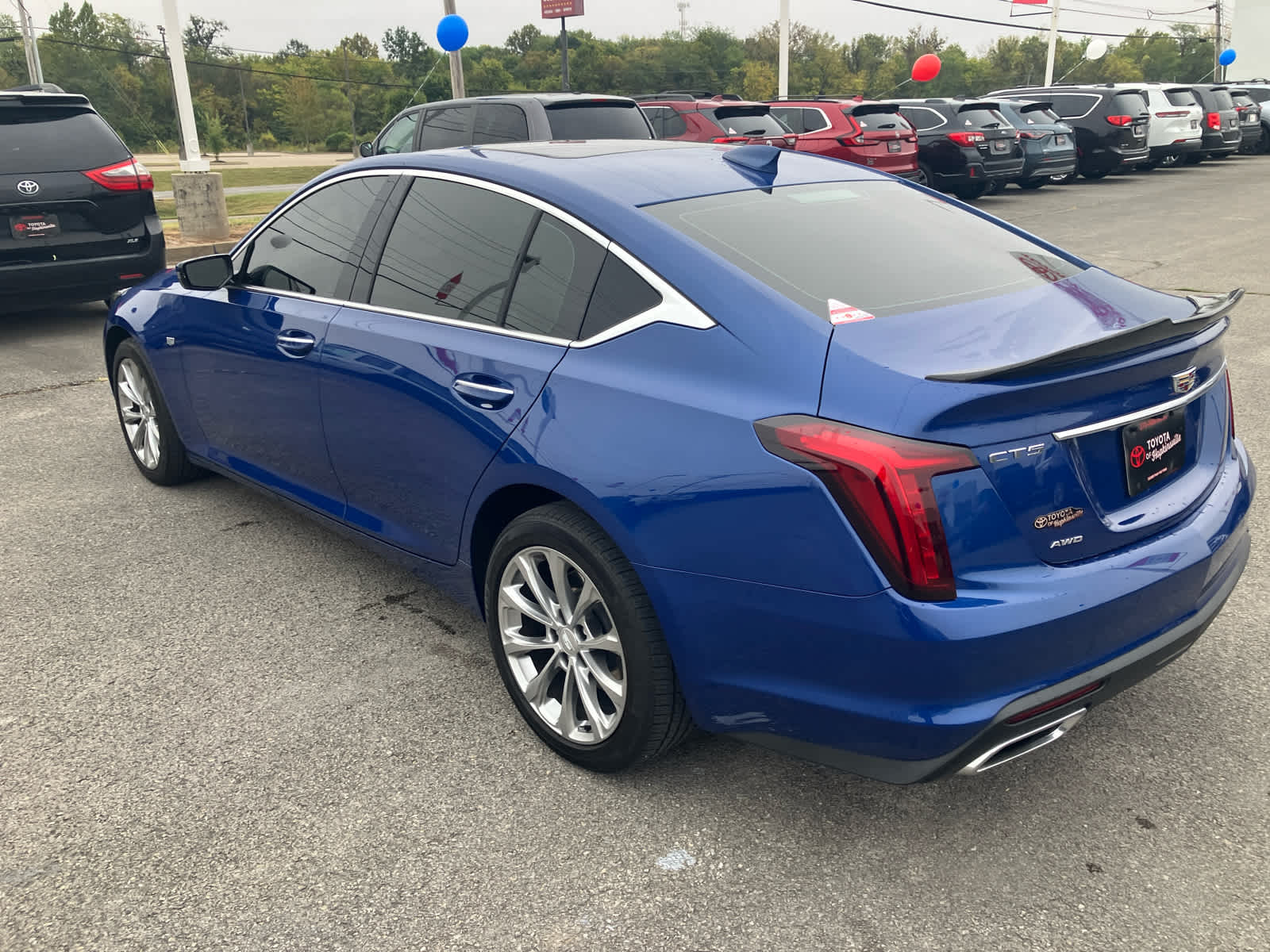 2022 Cadillac CT5 photo 5 of 40