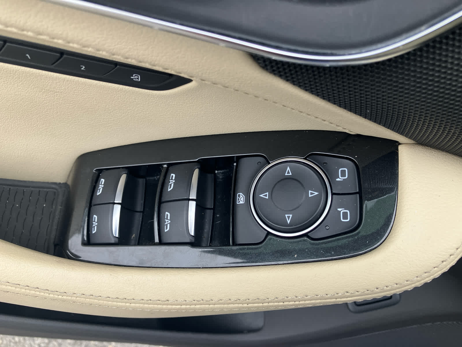 2022 Cadillac CT5 photo 13 of 40