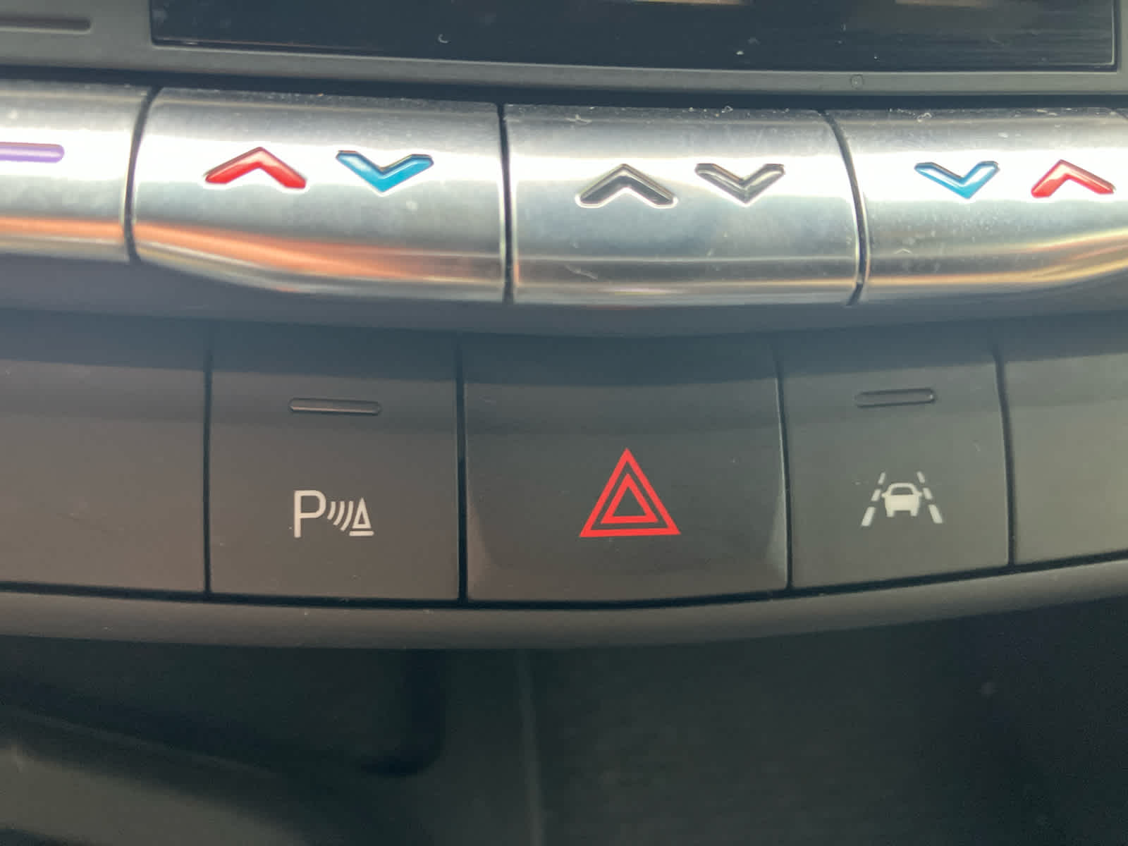 2022 Cadillac CT5 photo 32 of 40