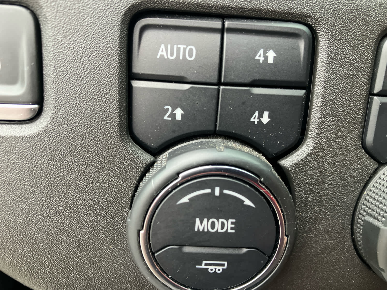 2023 Chevrolet Silverado 1500 photo 15 of 37