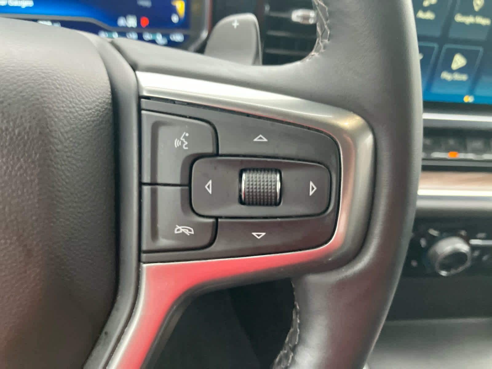 2023 Chevrolet Silverado 1500 photo 21 of 37