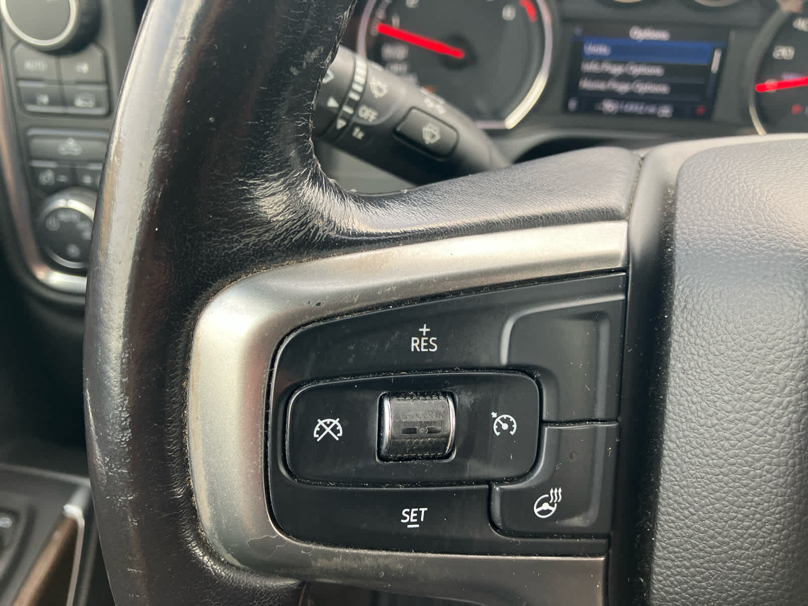 2019 Chevrolet Silverado 1500 photo 19 of 37