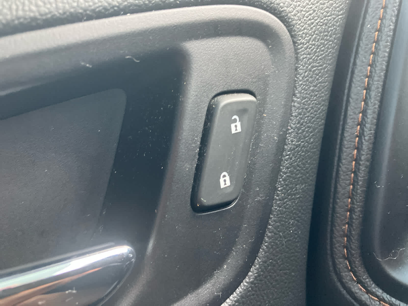 2021 GMC Canyon photo 12 of 35