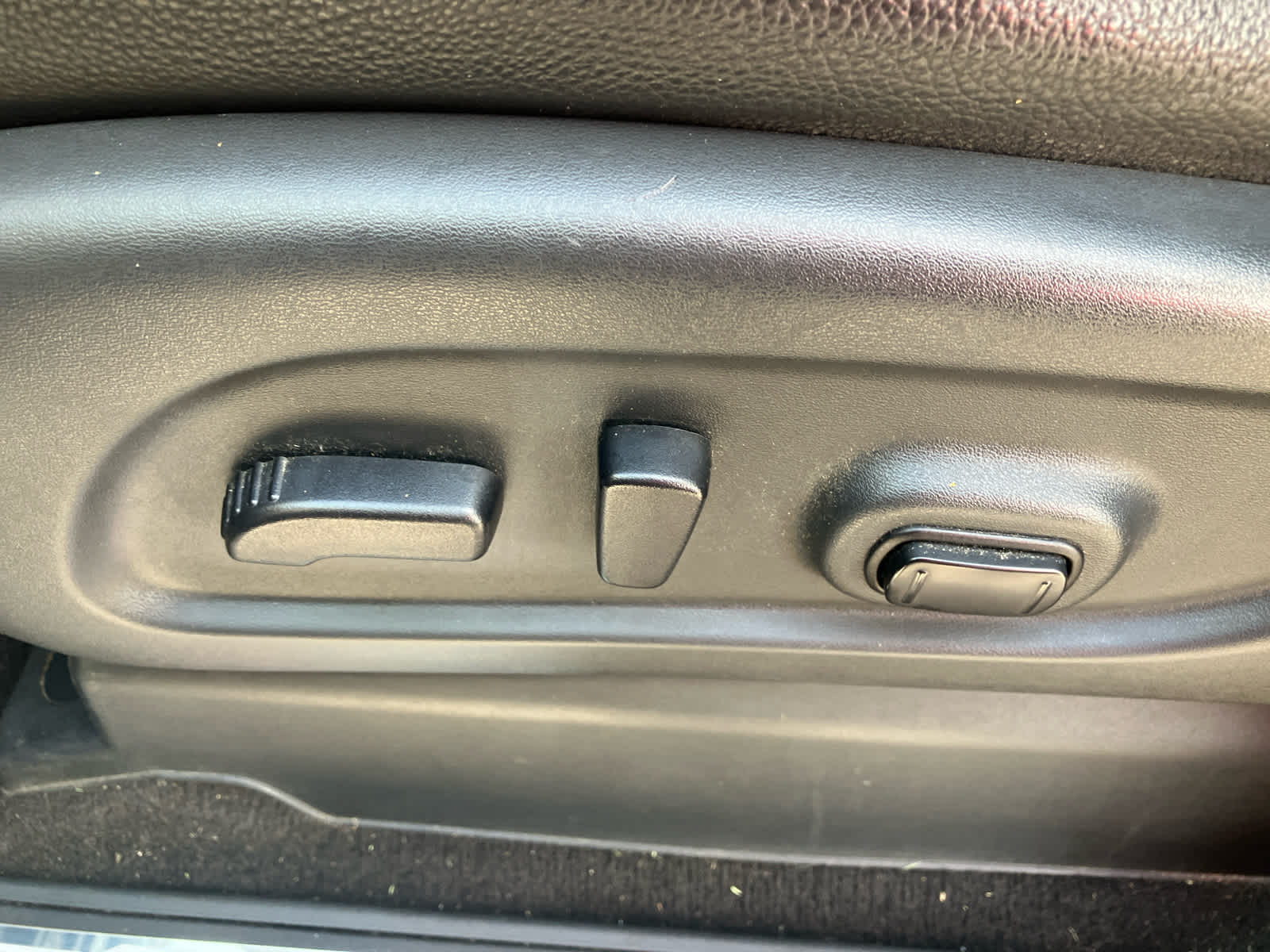 2021 Nissan Titan photo 11 of 44