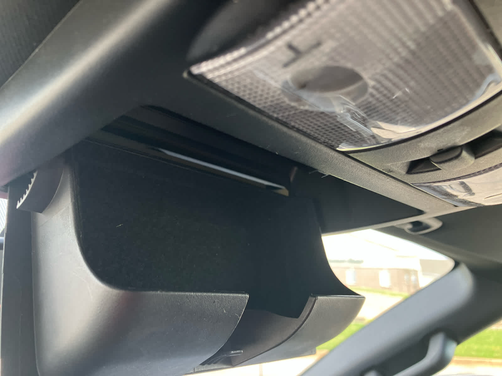 2021 Nissan Titan photo 25 of 44