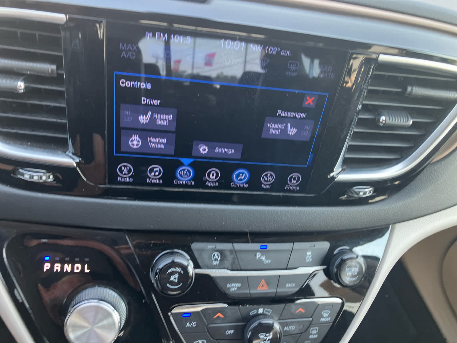 2017 Chrysler Pacifica photo 22 of 36