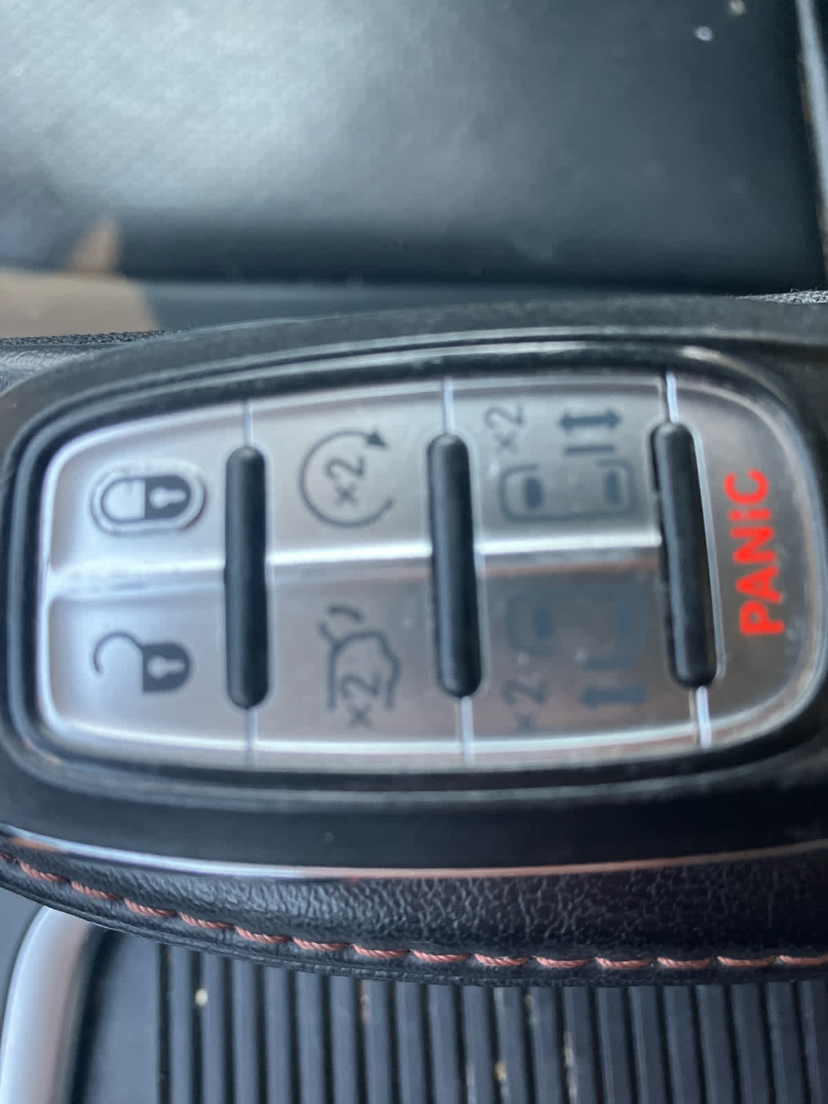 2017 Chrysler Pacifica photo 30 of 36