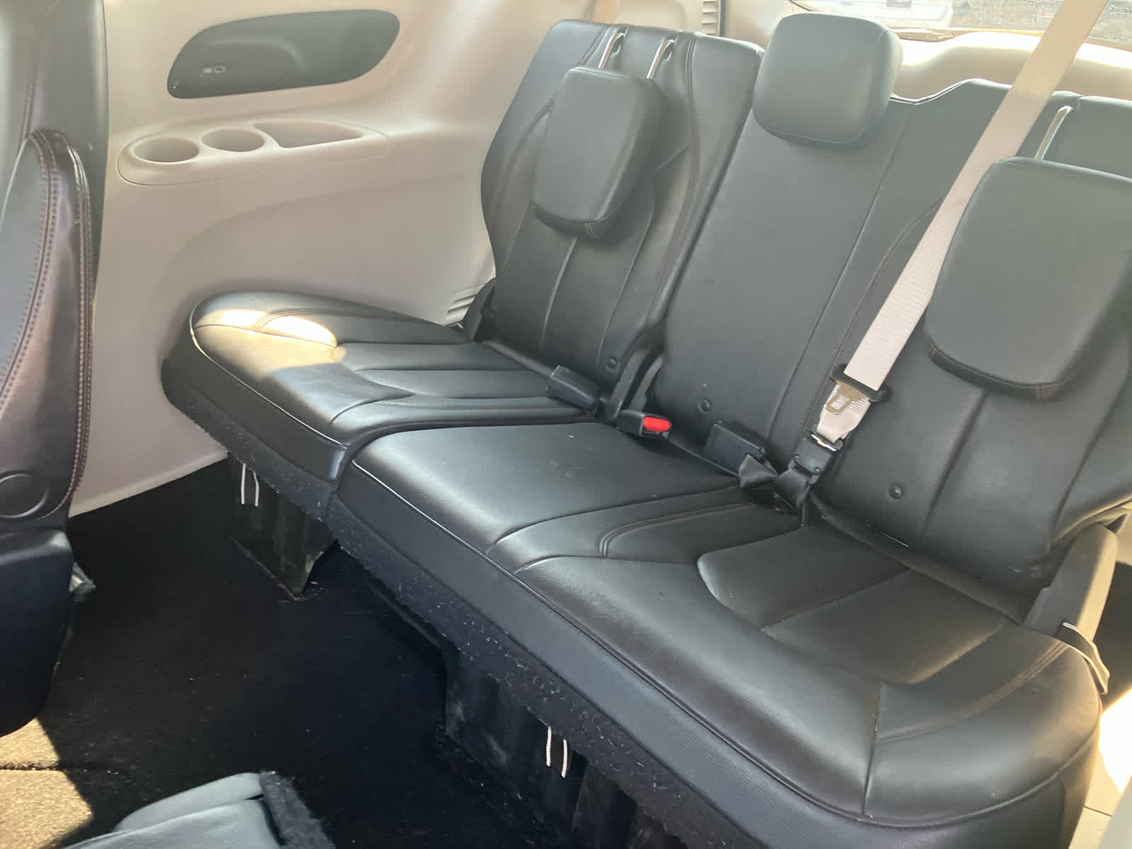 2017 Chrysler Pacifica photo 36 of 36