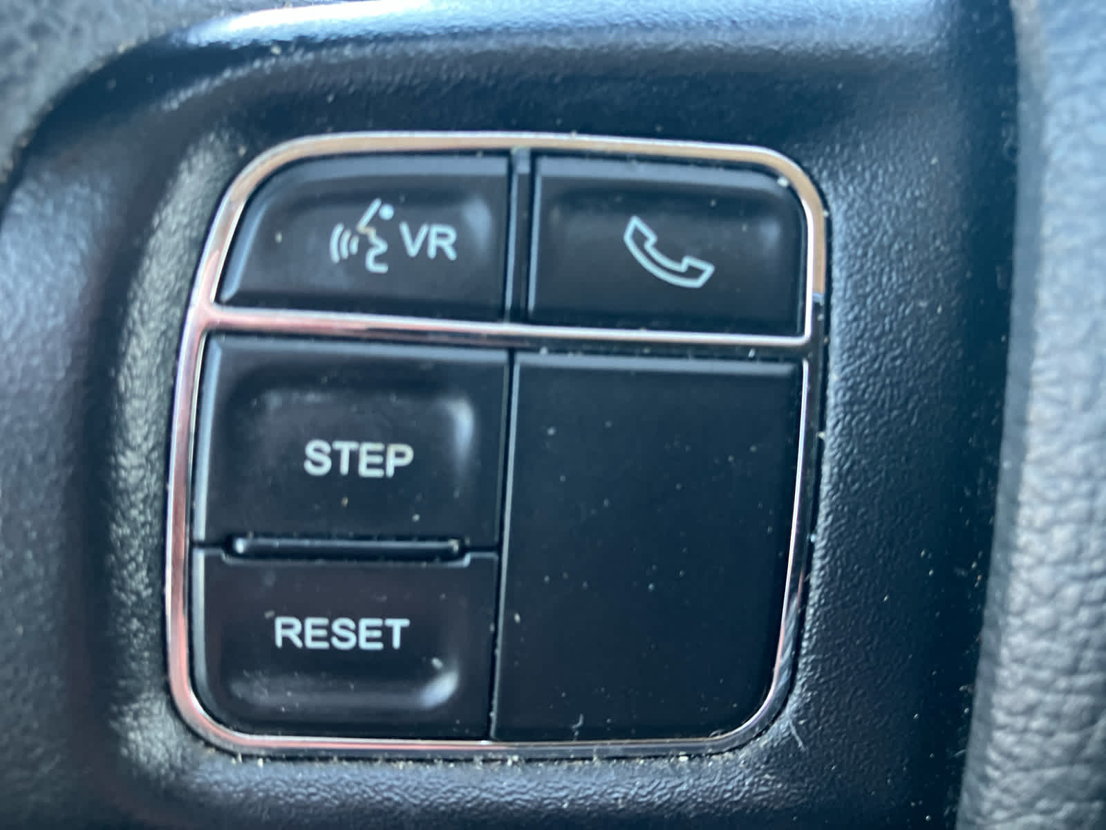 2019 Dodge Grand Caravan photo 16 of 27