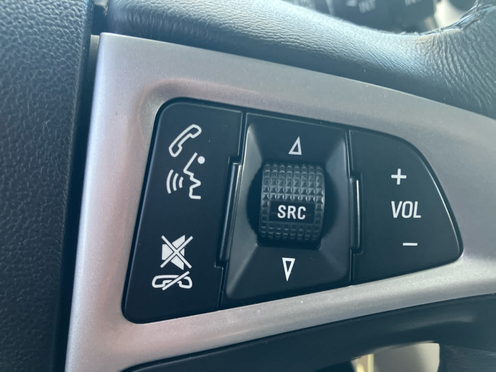 2014 Chevrolet Equinox photo 14 of 31